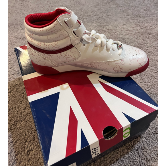 Reebok Freestyle HI high Valentine’s Day Shoes Sneakers Heart white Women’s 8 - Picture 3 of 8